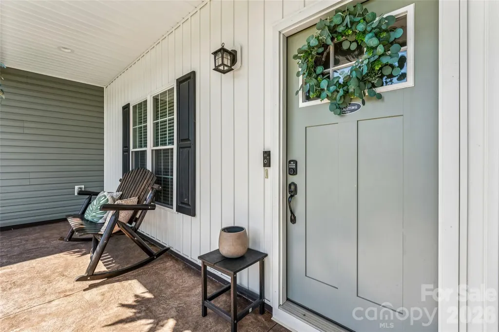 105 E Dundee Court Statesville NC 28625