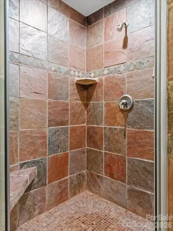 45 Creekside Way Burnsville NC 28714