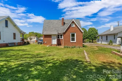 608 E Concord Street Morganton NC 28655