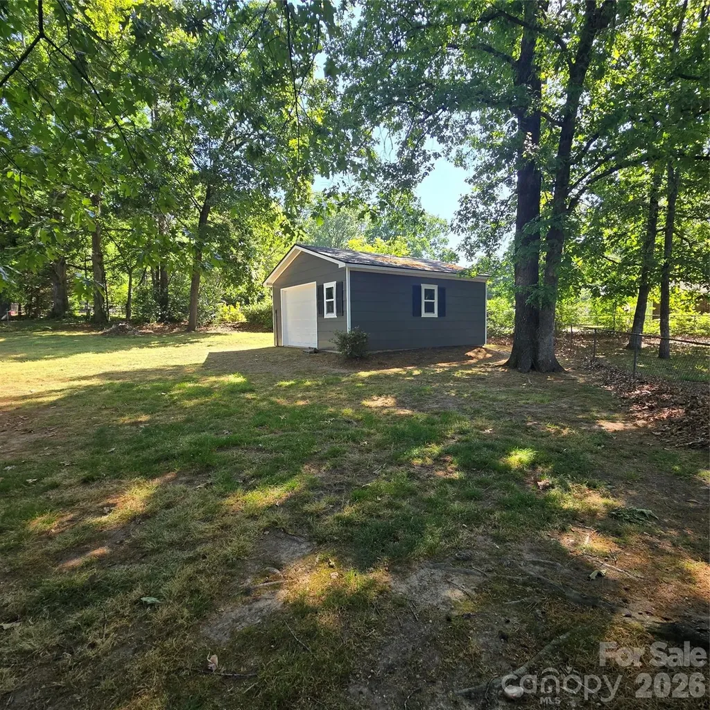 421 Kingfield Drive SW Concord NC 28027