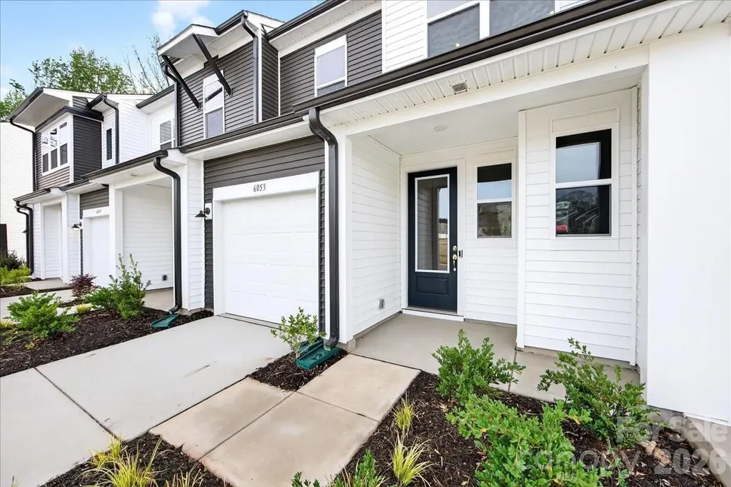 6053 Longar Lane Charlotte NC 28269
