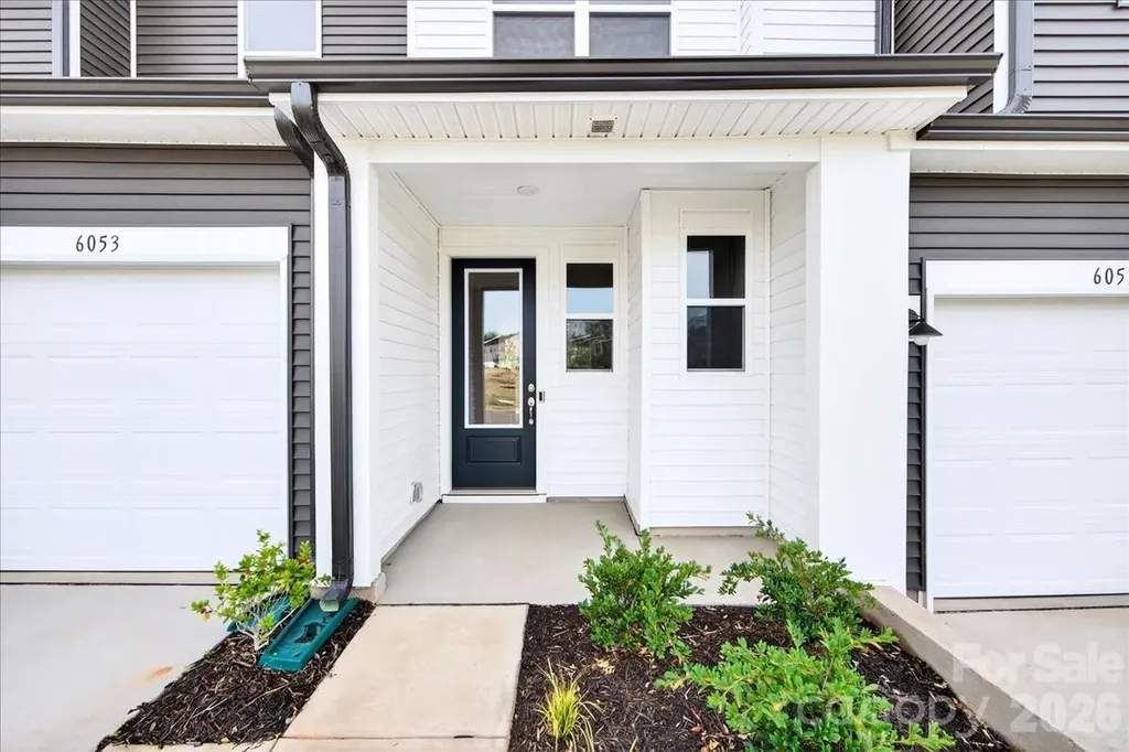 6053 Longar Lane Charlotte NC 28269