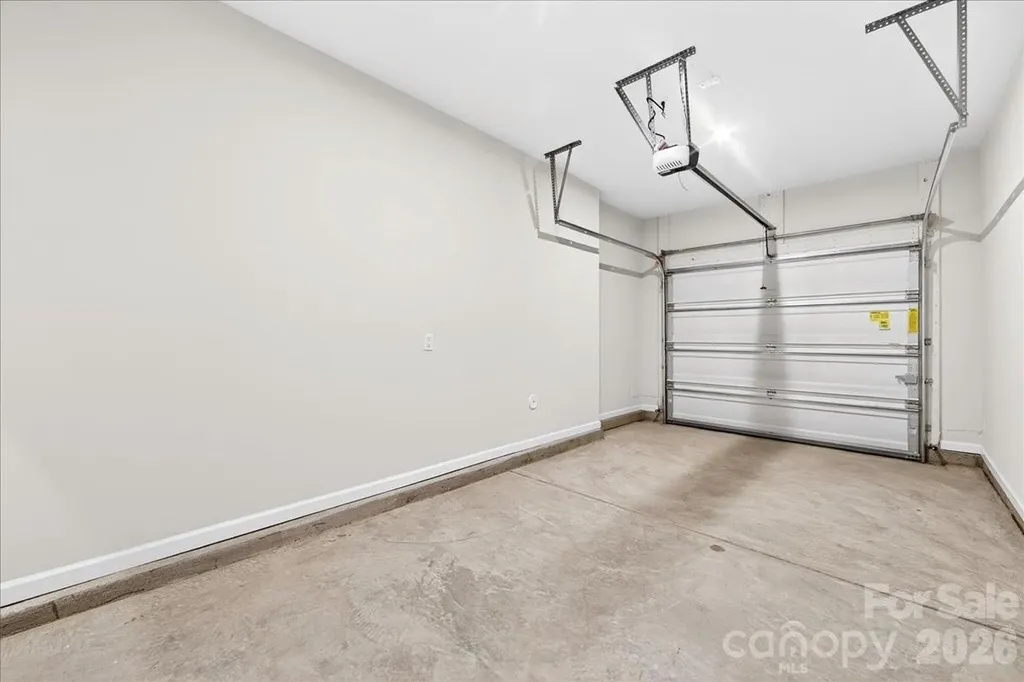 6053 Longar Lane Charlotte NC 28269