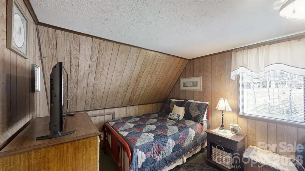 321 Doris Lisa View Drive Hendersonville NC 28792