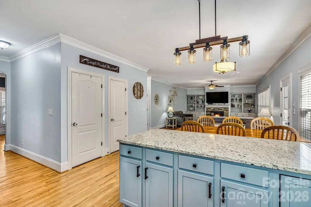 6208 Neptune Drive Denver NC 28037