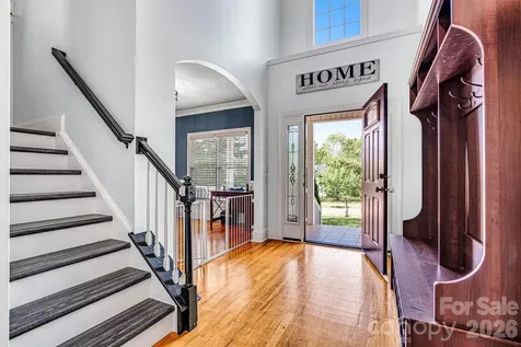 6208 Neptune Drive Denver NC 28037