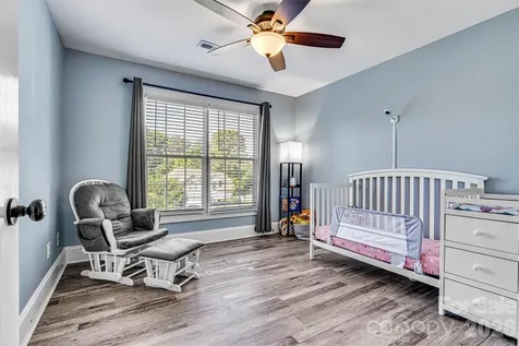 6208 Neptune Drive Denver NC 28037