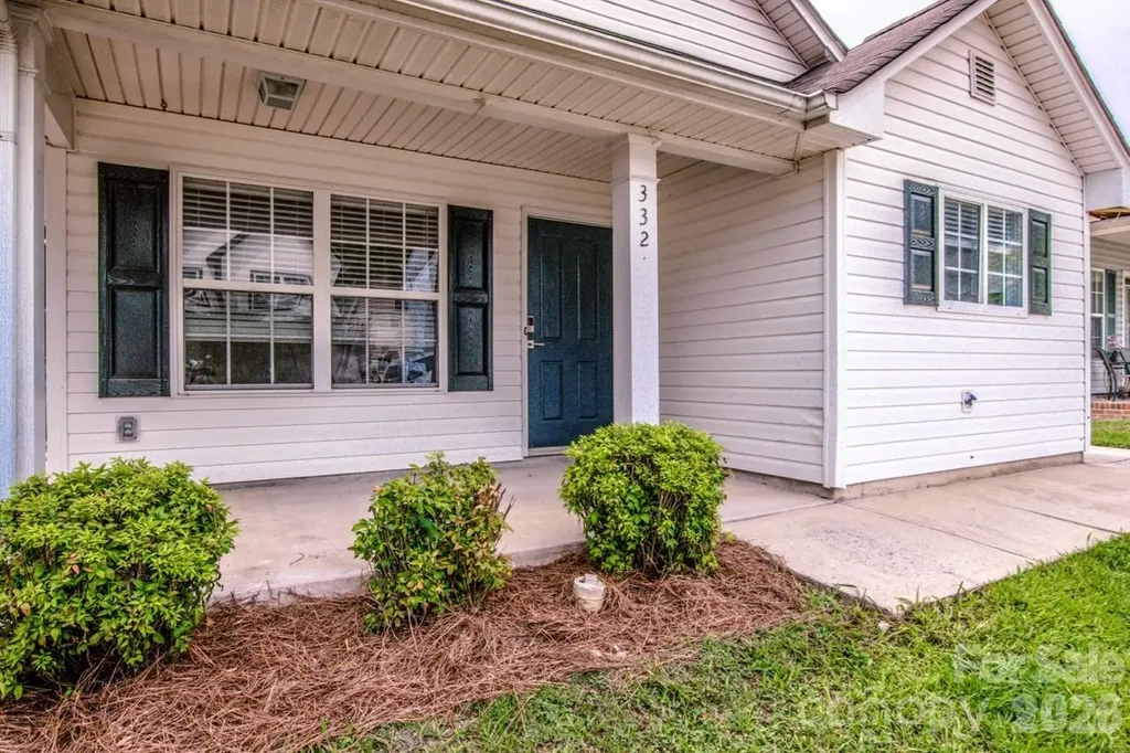 332 Cassidy Lane Mooresville NC 28115