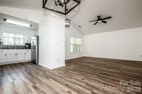 332 Cassidy Lane Mooresville NC 28115