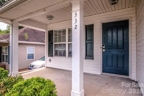 332 Cassidy Lane Mooresville NC 28115