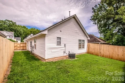 332 Cassidy Lane Mooresville NC 28115