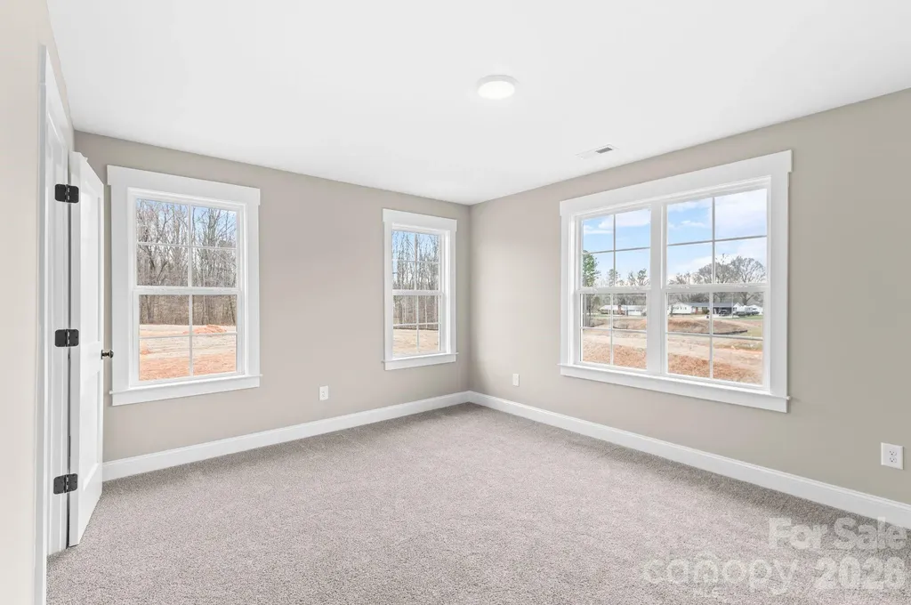 121 Sandpiper Drive Lexington NC 27295