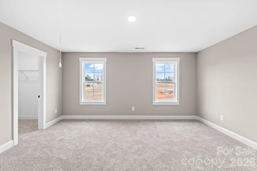 121 Sandpiper Drive Lexington NC 27295