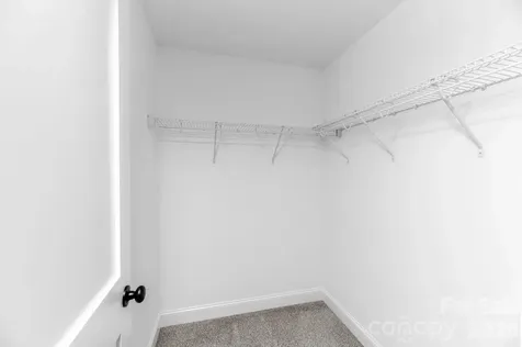 121 Sandpiper Drive Lexington NC 27295