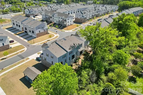 9866 Oaklawn Boulevard NW Huntersville NC 28078