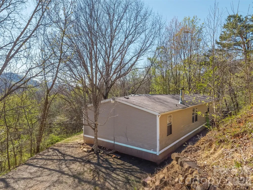 301 Matthew Lane Canton NC 28716