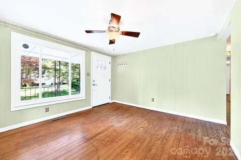 138 Brooklyn Road Asheville NC 28803