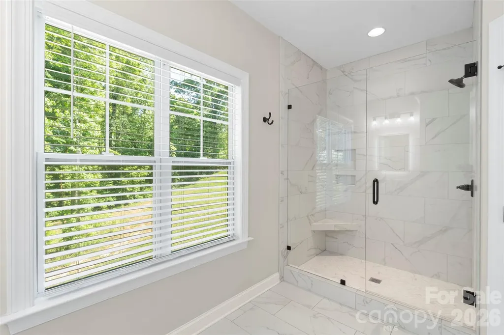 1607 Freemont Drive Alexis NC 28006