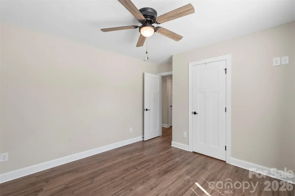 1607 Freemont Drive Alexis NC 28006