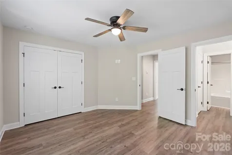 1607 Freemont Drive Alexis NC 28006