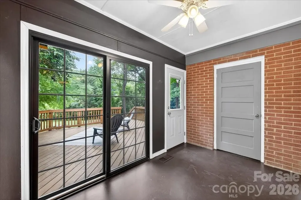 5413 Gwynne Avenue Charlotte NC 28205