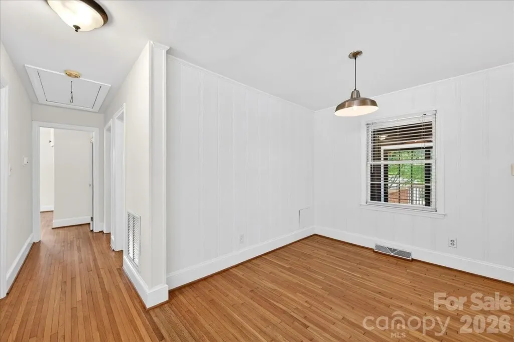 5413 Gwynne Avenue Charlotte NC 28205