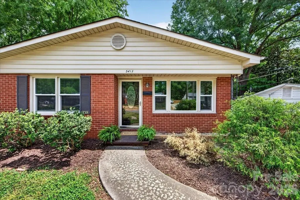 5413 Gwynne Avenue Charlotte NC 28205