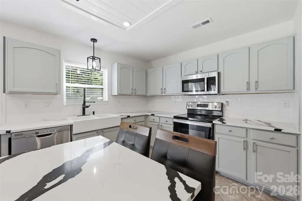 3902 Larkhaven Village Drive Charlotte NC 28215