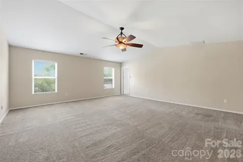 3902 Larkhaven Village Drive Charlotte NC 28215