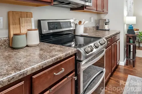 1631 Hooper Court Charlotte NC 28212