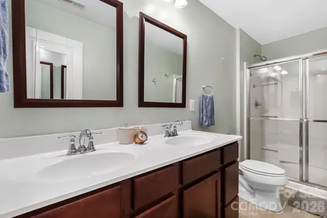 1631 Hooper Court Charlotte NC 28212