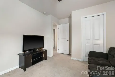 1631 Hooper Court Charlotte NC 28212