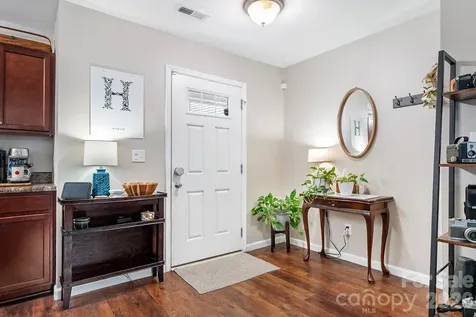 1631 Hooper Court Charlotte NC 28212