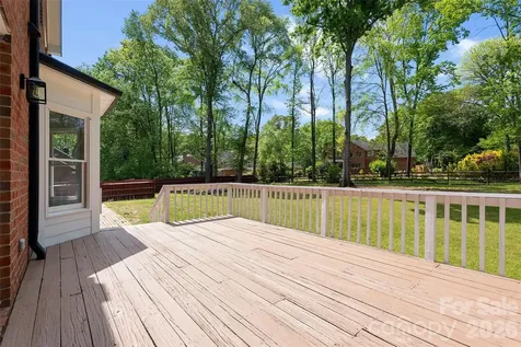 1507 Chadmore Lane NW Concord NC 28027