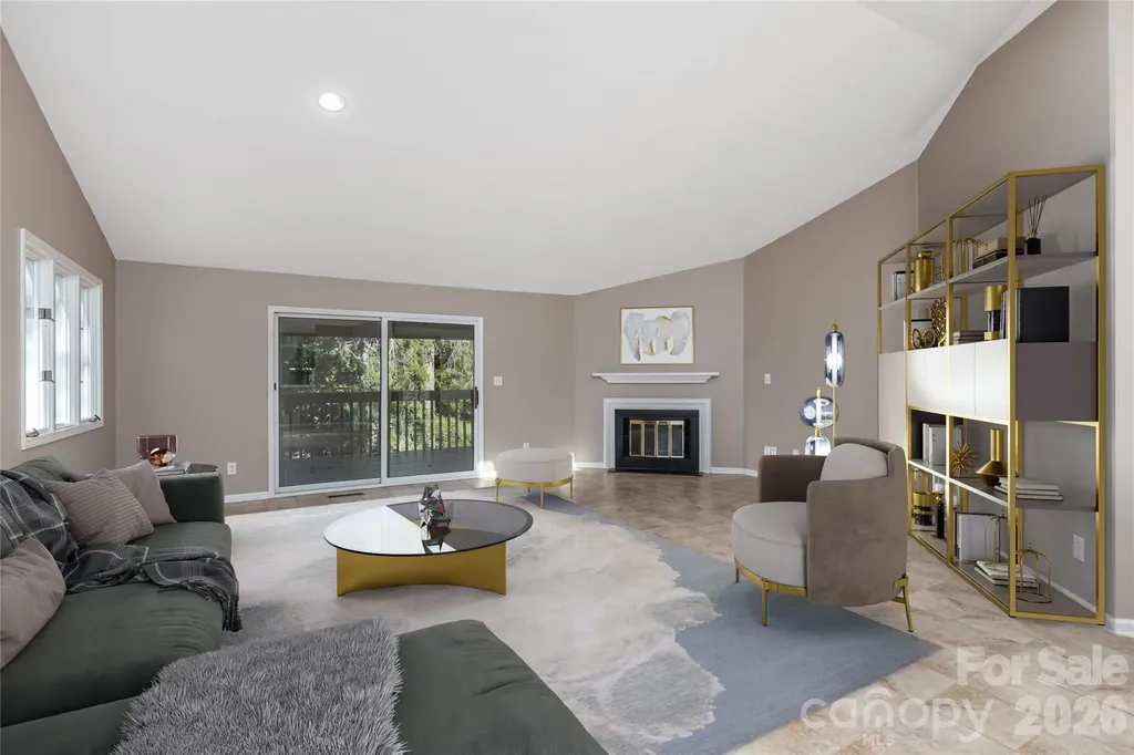 1101 Timber Trail Asheville NC 28804