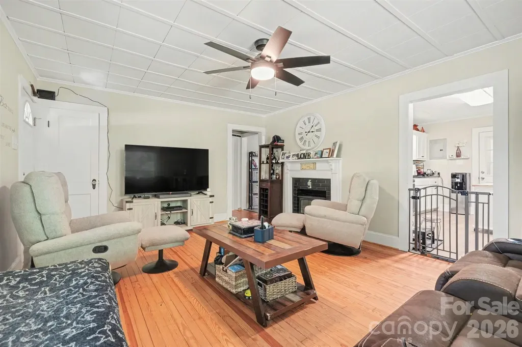 515 N Chapel Street Landis NC 28088