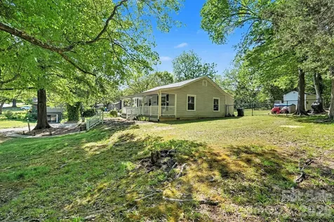 515 N Chapel Street Landis NC 28088