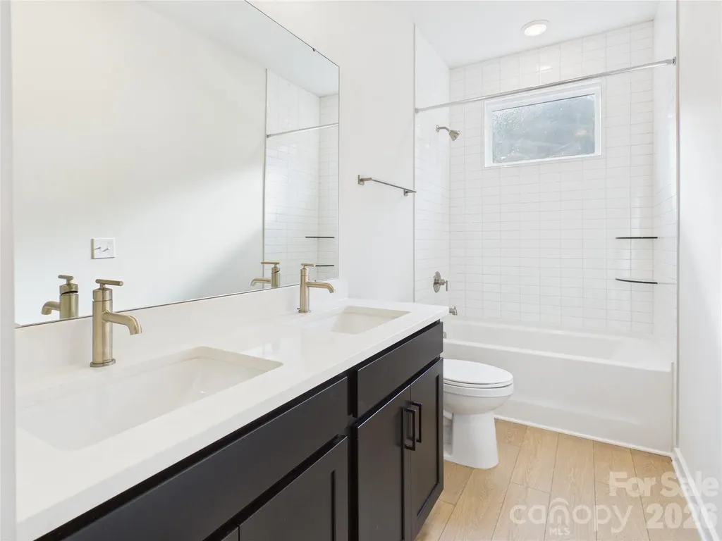 2649 Ravencroft Drive Charlotte NC 28208
