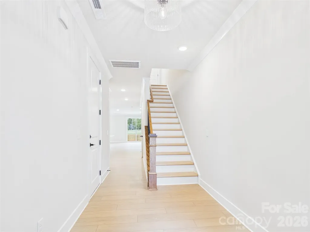 2649 Ravencroft Drive Charlotte NC 28208