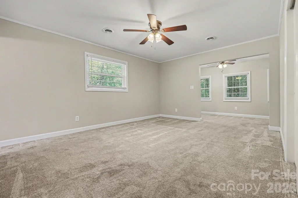 2330 18th Street NE Hickory NC 28601