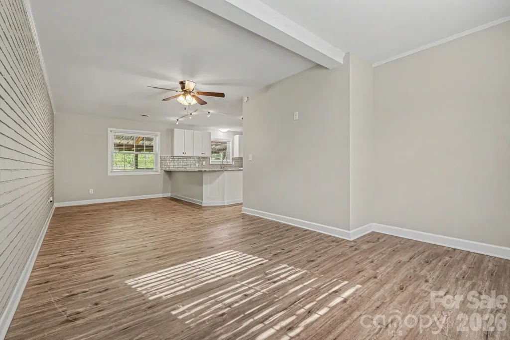 2330 18th Street NE Hickory NC 28601