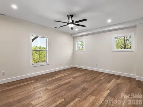 94 Spicewood Road Weaverville NC 28787