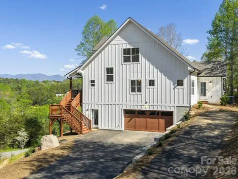 94 Spicewood Road Weaverville NC 28787