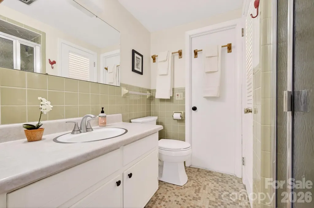 50 Rainbow Ridge Road Swannanoa NC 28778