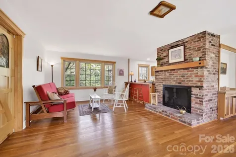 50 Rainbow Ridge Road Swannanoa NC 28778