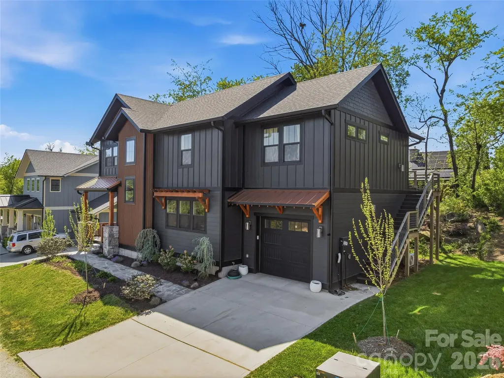 55 Acona Lane Asheville NC 28803