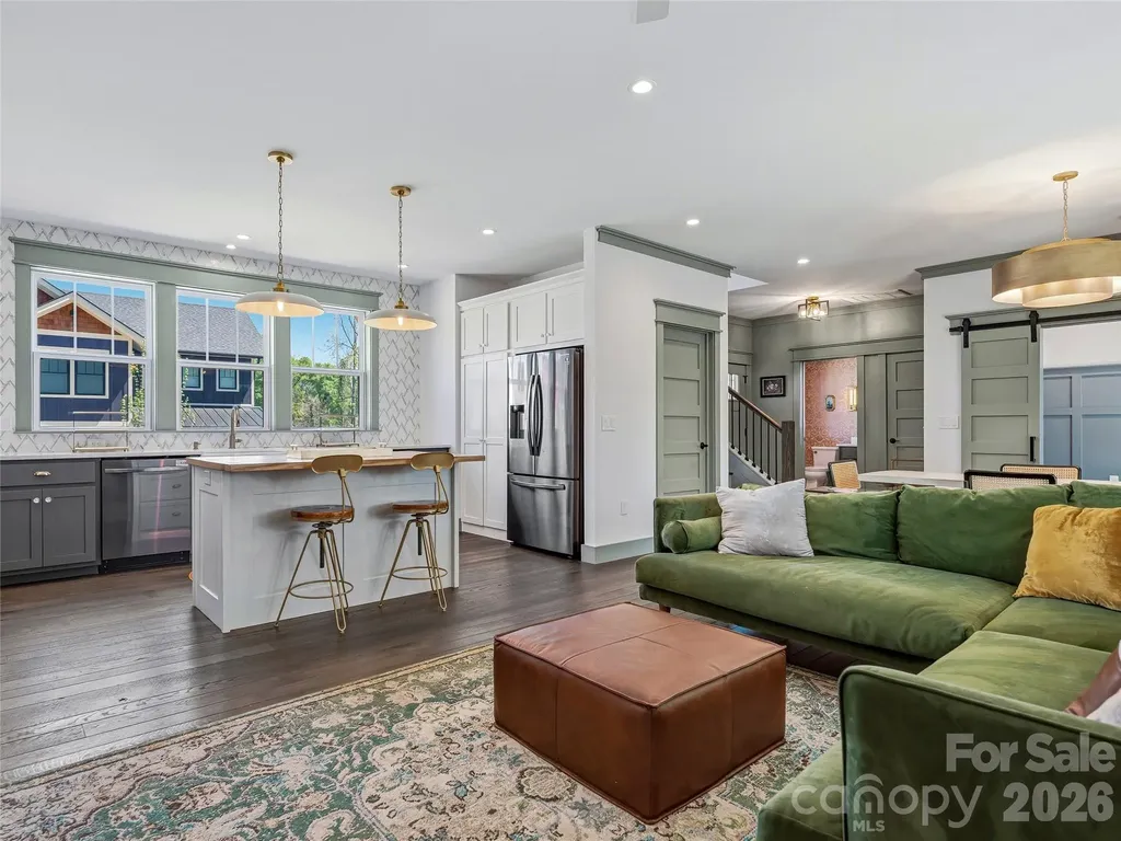 55 Acona Lane Asheville NC 28803