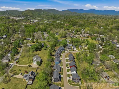 55 Acona Lane Asheville NC 28803