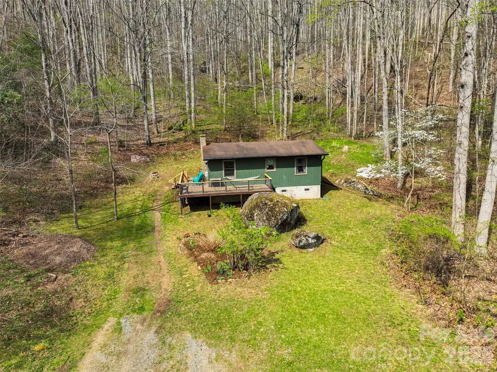 183 Stoney Fork Road Barnardsville NC 28709