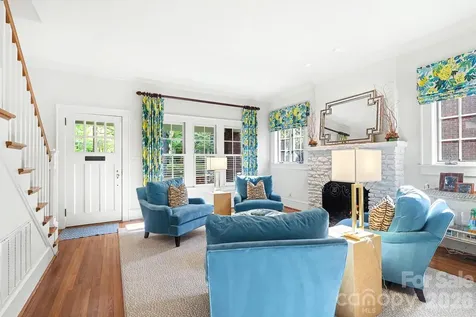 2317 Charlotte Drive Charlotte NC 28203
